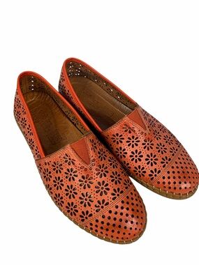 Volks Walkers Coral Leather Perforated Slip On Loafers Comfort Shoes EU 38